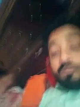 Raju fuckerr online show from October 2025 07:09:01 AM