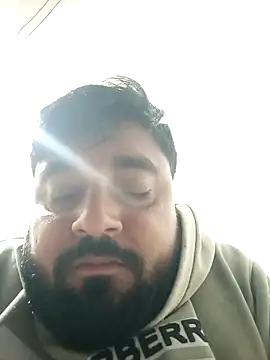 Raju fuckerr online show from November 2025 01:26:02 PM