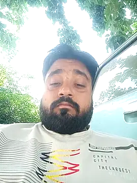 Raju fuckerr online show from October 2025 07:40:01 AM