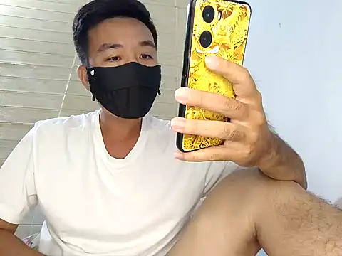 Snapshot of raitoren chatting on September 2025 02:11:02 PM raitoren online show from September 2025 02:11:02 PM