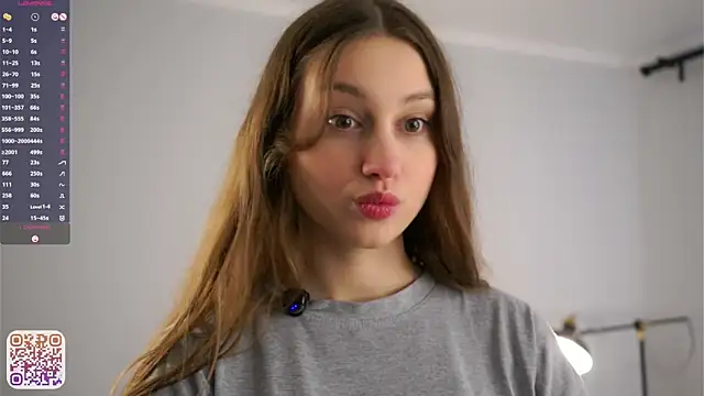 MercBoone online show from April 2026 08:38:02 AM