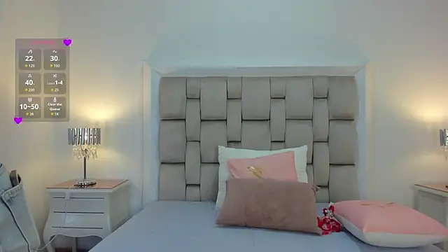 frehia dimou online show from April 2026 11:28:01 AM