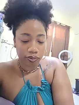 Snapshot of Naomi_jhonson chatting on June 2026 03:32:01 PM Naomi jhonson online show from June 2026 03:32:01 PM