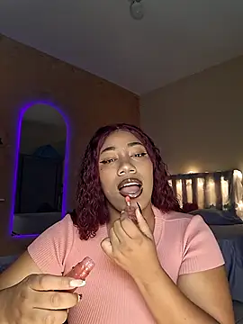 Naomi jhonson online show from February 2026 12:27:01 PM