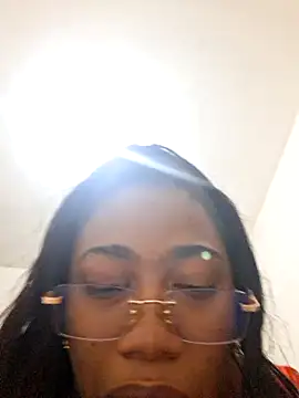 Snapshot of Naomi_jhonson chatting on October 2025 11:50:02 PM Naomi jhonson online show from October 2025 11:50:02 PM