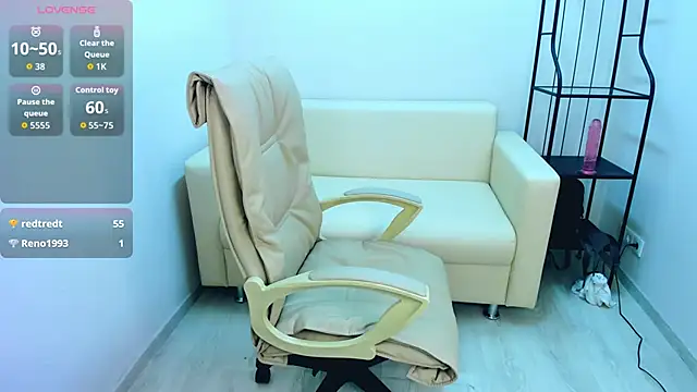 Snapshot of Daizy_Amazy chatting on September 2025 02:12:01 AM Daizy Amazy online show from September 2025 02:12:01 AM