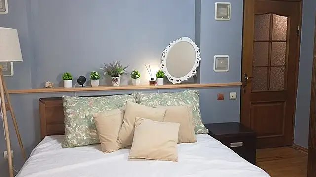 Snapshot of okerriella chatting on September 2025 01:24:02 PM okerriella online show from September 2025 01:24:02 PM