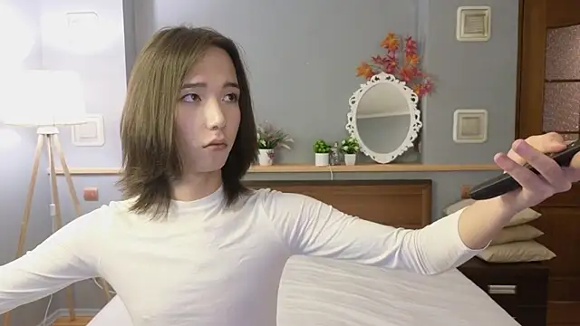 Snapshot of okerriella chatting on November 2025 01:25:02 PM okerriella online show from November 2025 01:25:02 PM