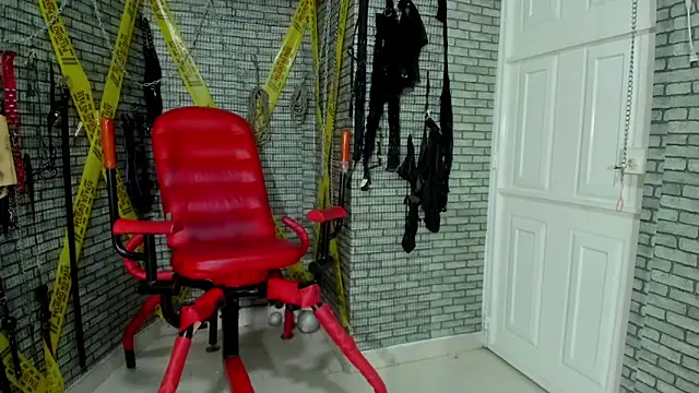ariel bdsm online show from May 2026 10:24:01 AM