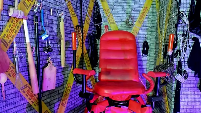 ariel bdsm online show from April 2026 03:20:01 AM