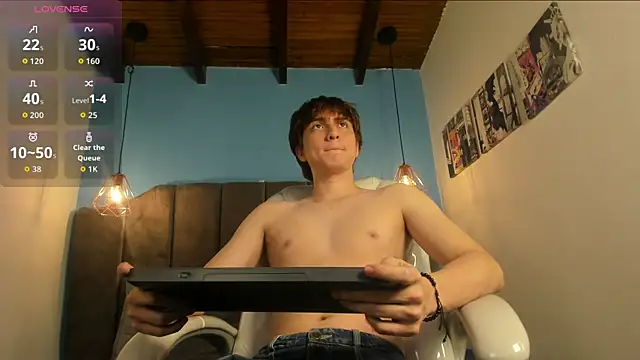 Oscar and dani online show from February 2026 04:09:01 AM