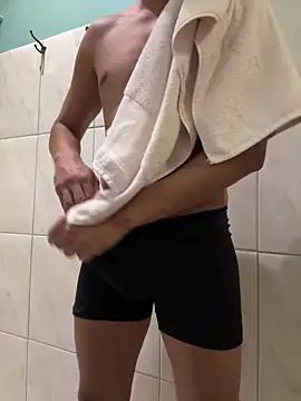 alisaquecresce online show from April 2026 05:03:02 AM