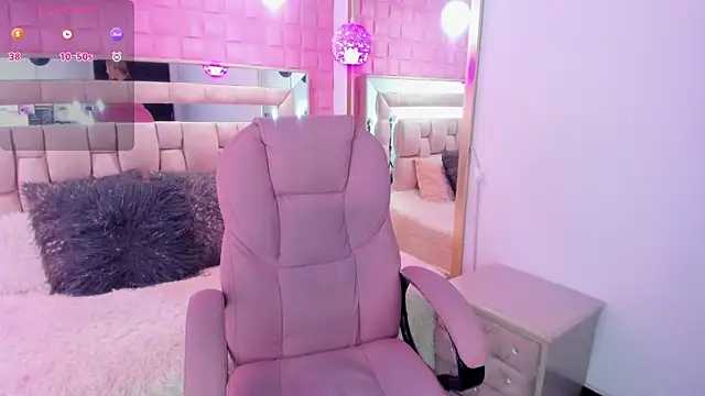 Snapshot of im_angelica chatting on October 2025 02:17:02 PM im angelica online show from October 2025 02:17:02 PM