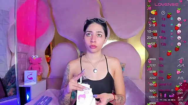 Niina Sissy online show from February 2026 04:23:02 AM