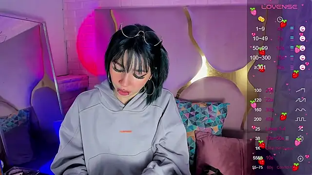 Niina Sissy online show from February 2026 04:21:02 AM