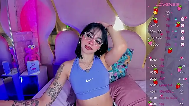 Niina Sissy online show from February 2026 04:14:01 AM