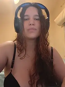 Mellhots2 online show from June 2026 11:54:01 PM