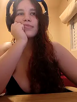 Mellhots2 online show from May 2026 10:34:01 PM