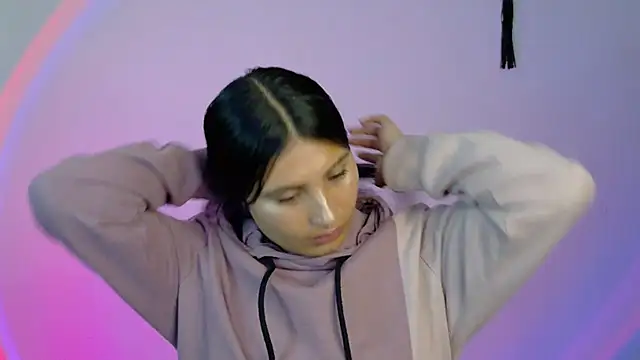 Linda andrew online show from February 2026 04:28:02 PM