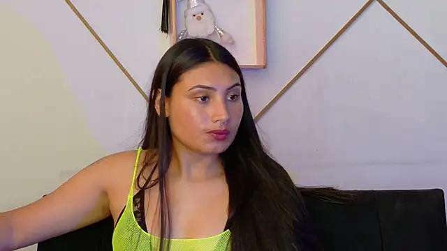 Linda andrew online show from December 2025 05:37:02 PM