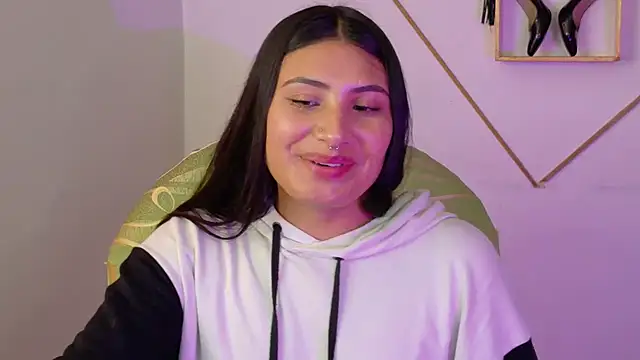 Linda andrew online show from January 2026 06:56:02 PM