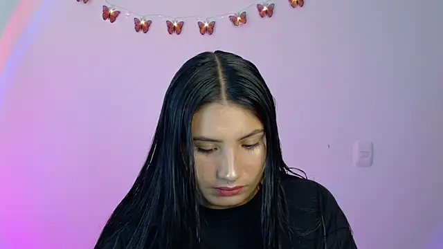 Linda andrew online show from March 2026 04:30:02 PM