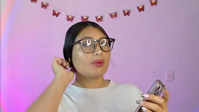 Linda andrew online show from March 2026 04:41:01 PM