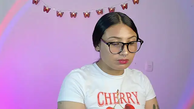 Linda andrew online show from March 2026 04:52:01 PM