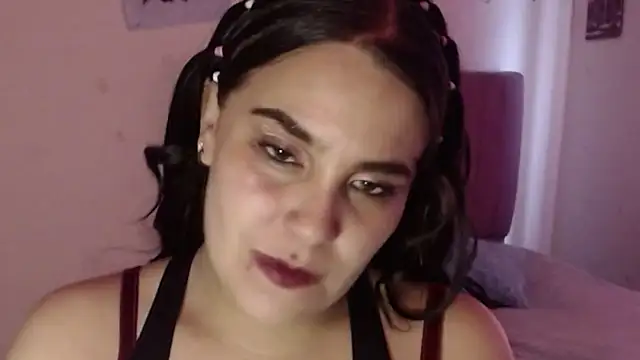 Snapshot of Salma_deep chatting on October 2025 06:42:02 PM Salma deep online show from October 2025 06:42:02 PM