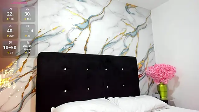 RoxanaBorns  online show from July 2026 08:53:02 AM