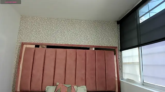 Hanna Lee   online show from February 2026 08:31:02 PM