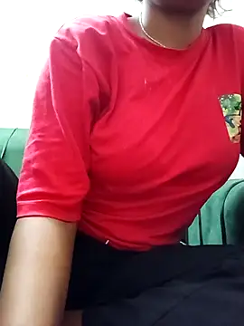 kissujaan online show from September 2025 06:25:02 PM