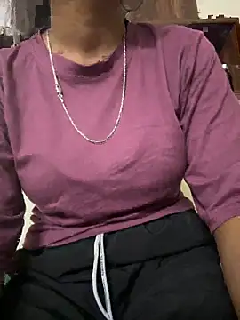 kissujaan online show from September 2025 03:02:01 PM