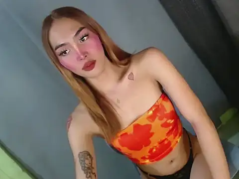Snapshot of sweetfuckerbaby18 chatting on May 2026 05:28:01 PM sweetfuckerbaby18 online show from May 2026 05:28:01 PM