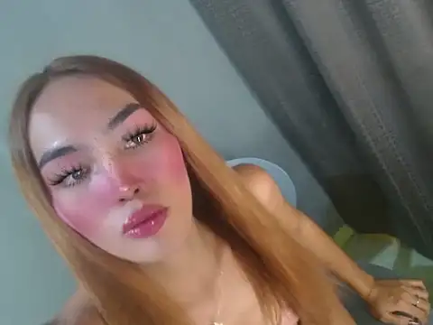 Snapshot of sweetfuckerbaby18 chatting on May 2026 04:14:01 PM sweetfuckerbaby18 online show from May 2026 04:14:01 PM