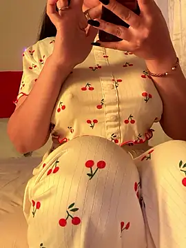 OnlyRima online show from October 2025 12:40:01 PM