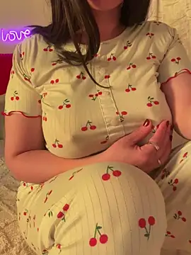 OnlyRima online show from April 2026 11:33:02 PM