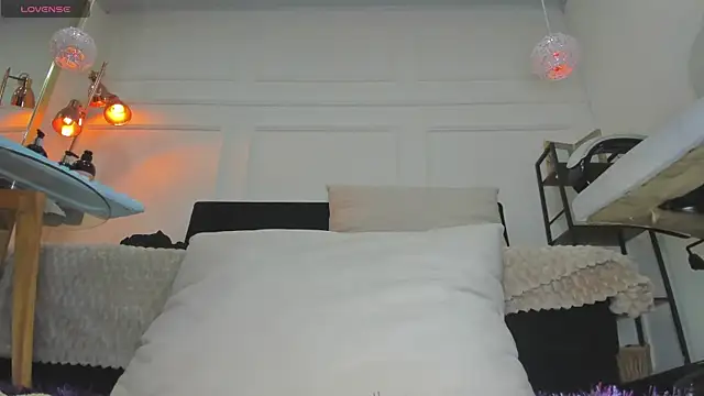 Snapshot of im_Lorena chatting on December 2025 07:55:02 PM im Lorena online show from December 2025 07:55:02 PM