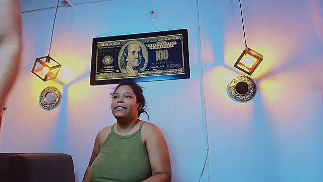 naomi campbel  online show from March 2026 03:03:01 PM