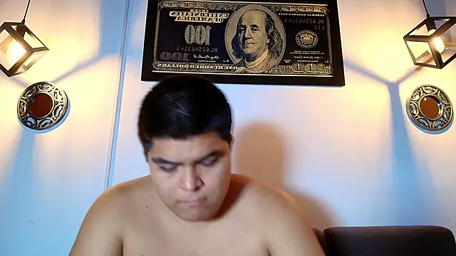 naomi campbel  online show from March 2026 08:37:01 PM