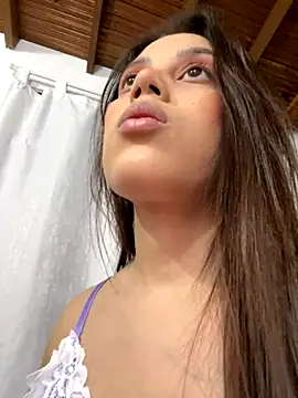 Snapshot of Harley_J_ chatting on October 2025 12:17:01 PM Harley J online show from October 2025 12:17:01 PM