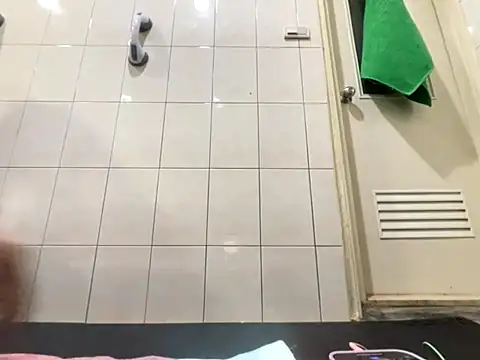 greenteazhang online show from November 2025 02:11:01 PM