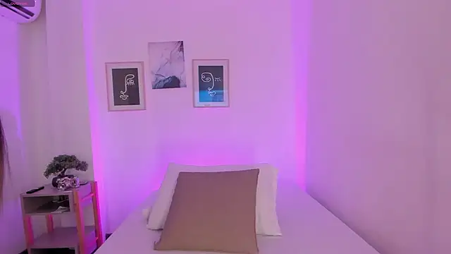 Anastasia lauren online show from February 2026 07:43:01 PM