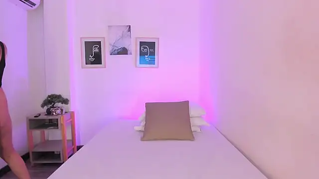 Anastasia lauren online show from February 2026 07:57:02 PM