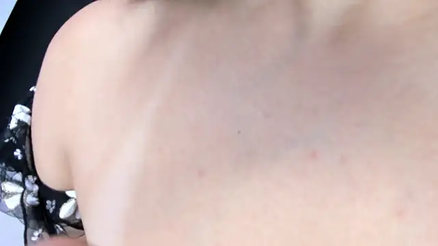 guadalupe21  online show from March 2026 11:47:01 AM