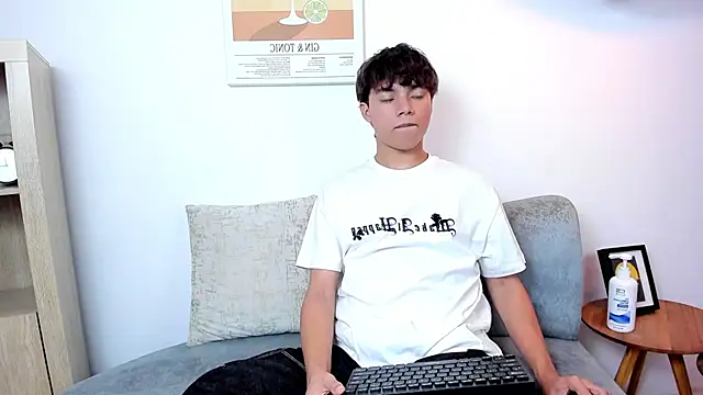 Honeymoon sariel online show from November 2025 08:31:02 PM