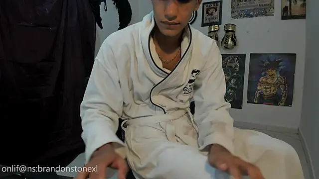 brandonstonexl online show from October 2025 09:58:01 PM