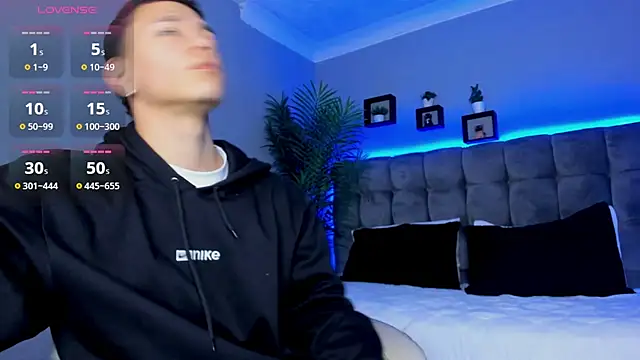 Thomas moon online show from April 2026 11:55:01 AM