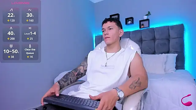 Thomas moon online show from January 2026 01:04:04 PM