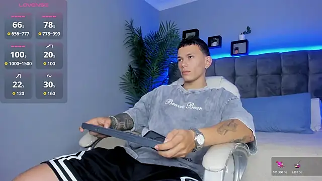 Thomas moon online show from March 2026 01:03:02 PM